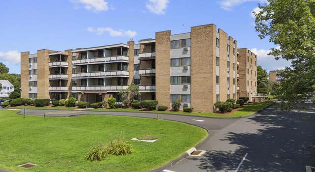Photo of 153 Bull Hill Ln Apt 304, West Haven, CT 06516