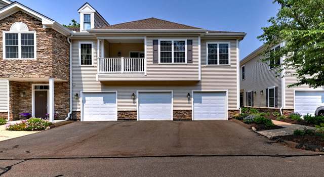 Photo of 35 Todd St #204, Hamden, CT 06518