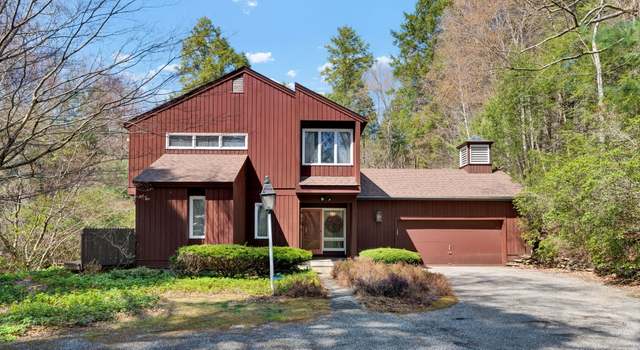 Photo of 65 West Rd, Canton, CT 06019