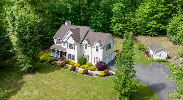 Photo of 12 Everwood Dr, New Milford, CT 06776