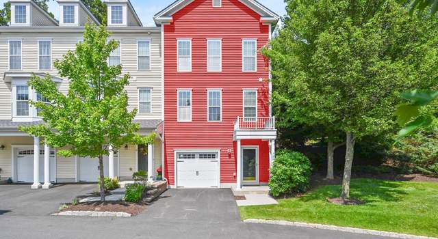 Photo of 15 Brinscall Ct #15, Danbury, CT 06810