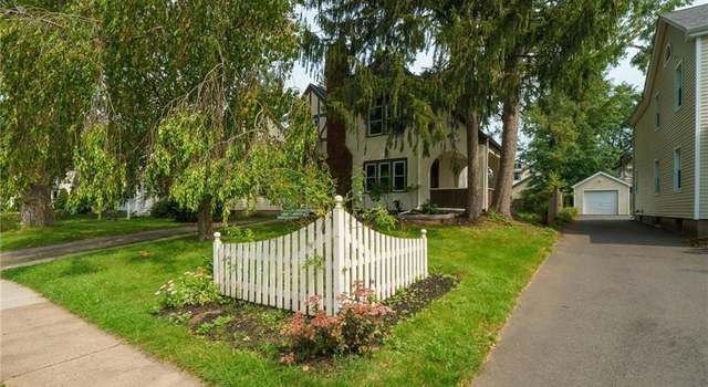 Photo of 38 Ballard Dr, West Hartford, CT 06119