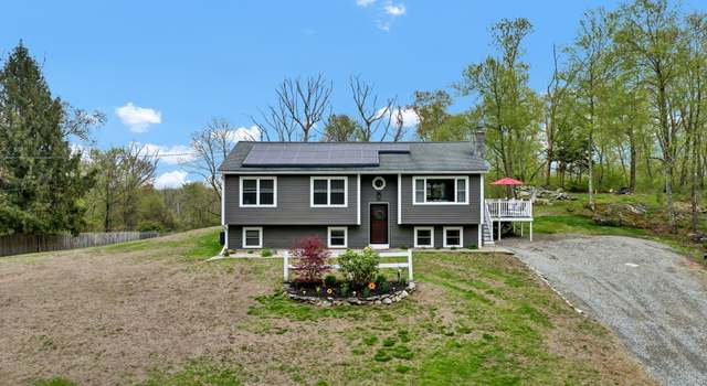 Photo of 22 Buntz Rd, Canterbury, CT 06331