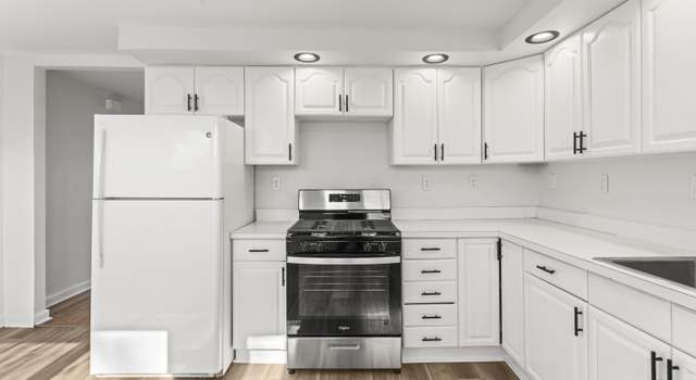 Photo of 364 Main St #17, East Haven, CT 06512