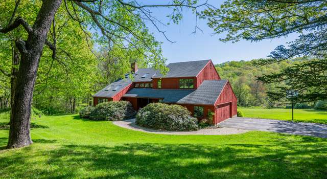 Photo of 110 W Morris Rd, Morris, CT 06763