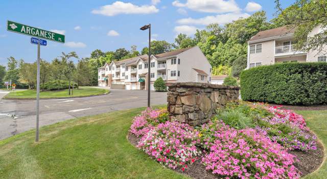 Photo of 11211 Arganese Pl #11211, Trumbull, CT 06611