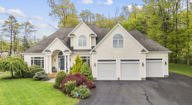 Photo of 367 Bella Vista Ln, Manchester, CT 06040