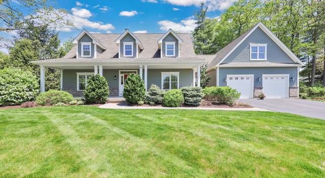 Photo of 33 Ellsworth Ln, Ellington, CT 06029