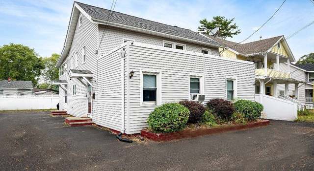 Photo of 422 Ocean Ave, West Haven, CT 06516