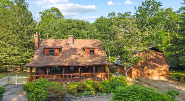 Photo of 27 Princess Ln, North Stonington, CT 06359