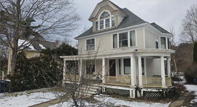 Photo of 9 Orenaug Ave, Woodbury, CT 06798