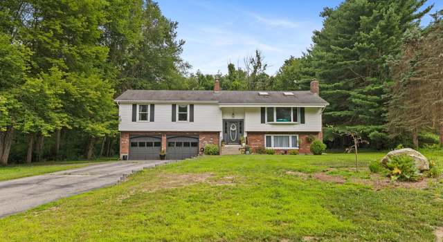 Photo of 6 Robbie Rd, Moodus, CT 06469