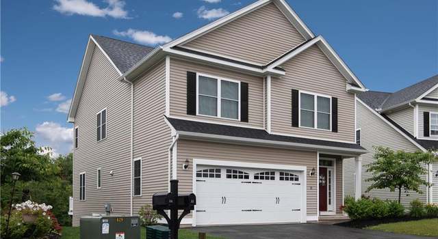 Photo of 33 Lexington Gdns #33, North Haven, CT 06473