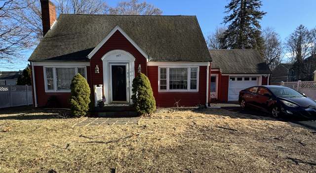 Photo of 352 Main St, Wallingford, CT 06492