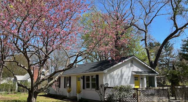 Photo of 55 Woodland Rd, Madison, CT 06443