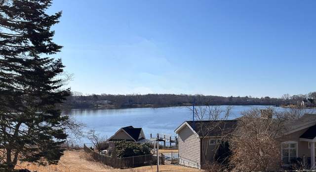 Photo of 1007 River Rd, Groton, CT 06355