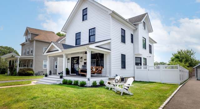 Photo of 13 Myrtle St, Norwalk, CT 06855