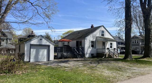 Photo of 15 Cedar Grove Ave, New London, CT 06320