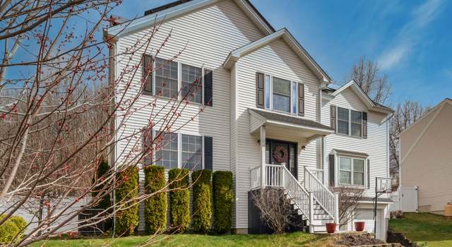 Photo of 217 Ridgefield Ave, Waterbury, CT 06705