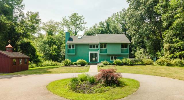 Photo of 24 Newton St, Norwich, CT 06360