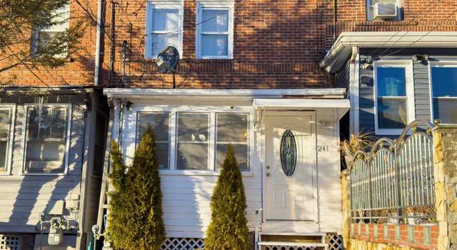 Photo of 241 Wood St, Waterbury, CT 06704
