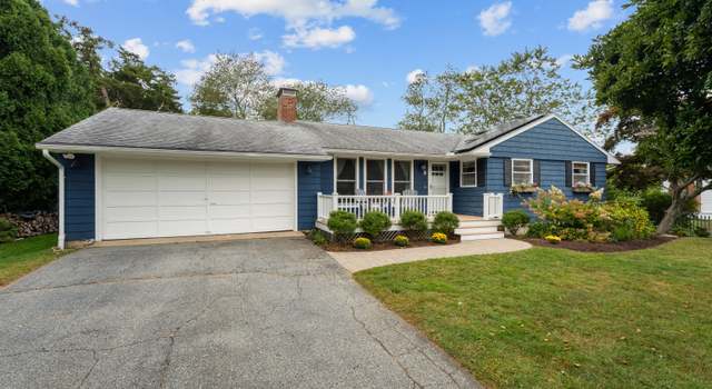 Photo of 5 Benjamin Rd, Groton, CT 06355