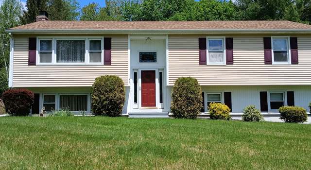 Photo of 41 Camelot Dr, Monroe, CT 06468