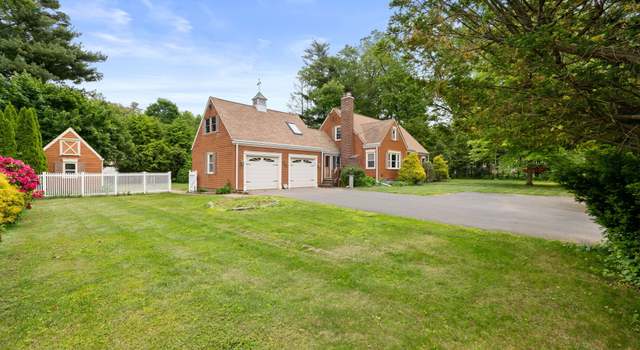 Photo of 717 Center St, Manchester, CT 06040
