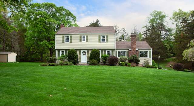Photo of 254 Stratton Brook Rd, Simsbury, CT 06092