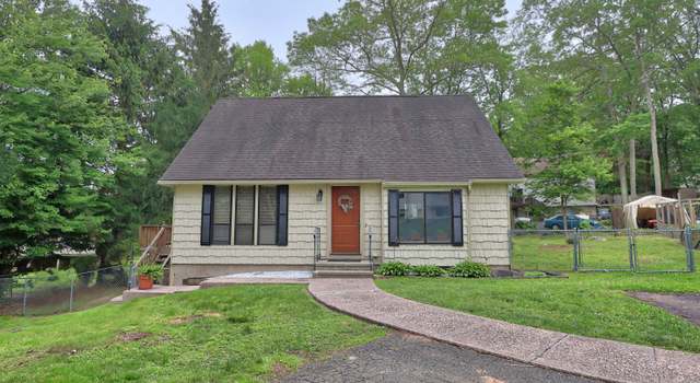 Photo of 24 Cadbury Pl, Naugatuck, CT 06770