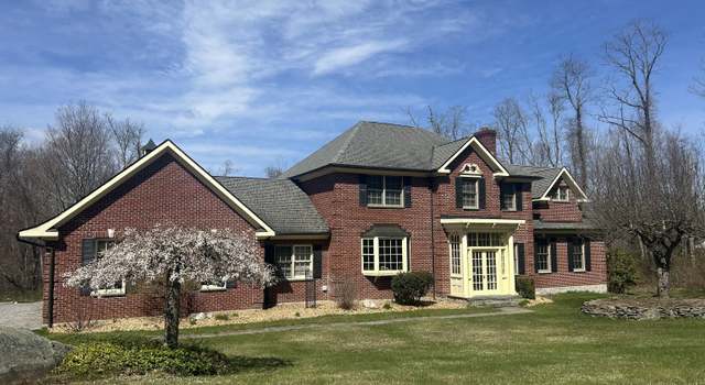 Photo of 403 Munger Ln, Bethlehem, CT 06751