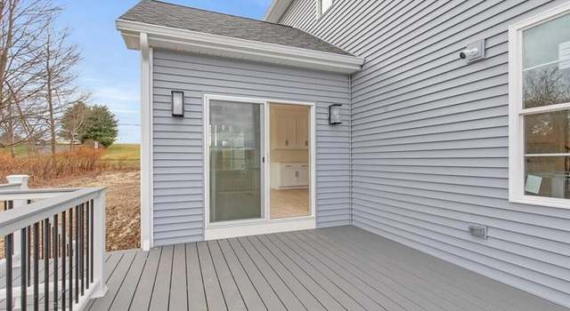Photo of 47 Brookview Dr, Glastonbury, CT 06033