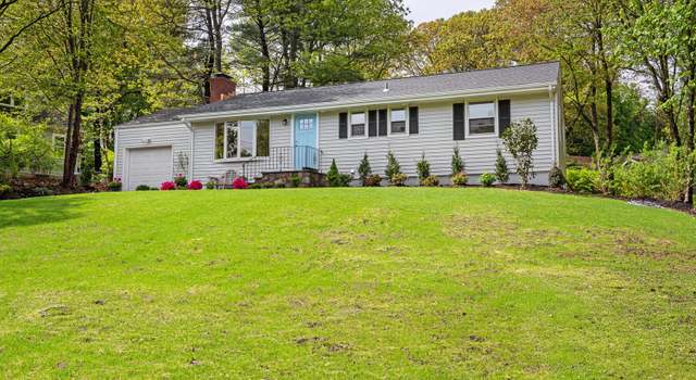 Photo of 14 Arnold Ln, Norwalk, CT 06853