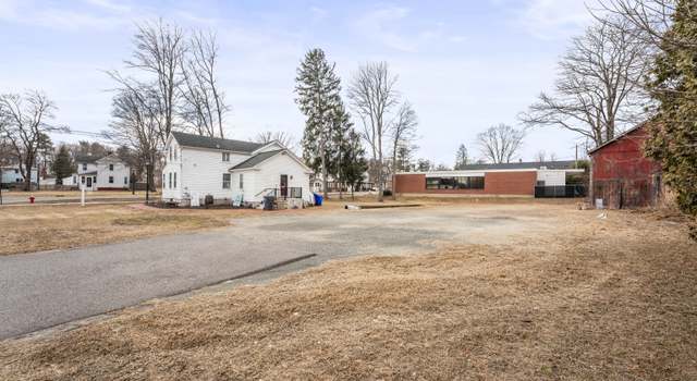 Photo of 287 Hazard Ave, Enfield, CT 06082