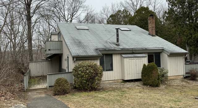 Photo of 7 Polpis Ln #7, Guilford, CT 06437
