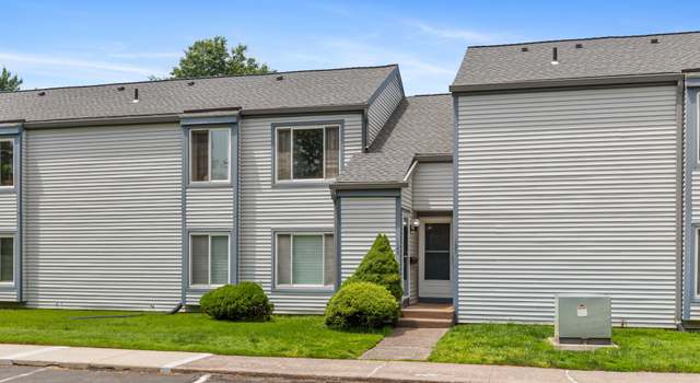 Photo of 128 Candlewood Dr #128, South Windsor, CT 06074