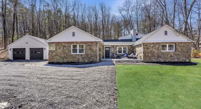 Photo of 45 Westledge Rd, Simsbury, CT 06092