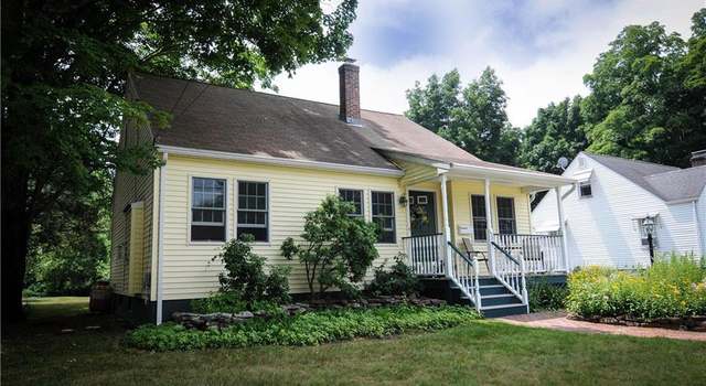 Photo of 128 Pleasant St, Windsor, CT 06095