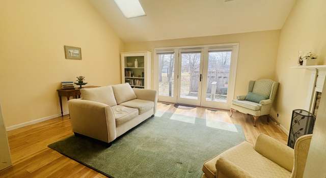 Photo of 11 Coulter St #3, Old Saybrook, CT 06475