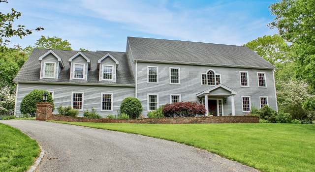 Photo of 15 Surrey Ridge Rd, Killingworth, CT 06419