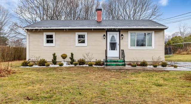 Photo of 139 Lamphere Rd, Groton, CT 06355