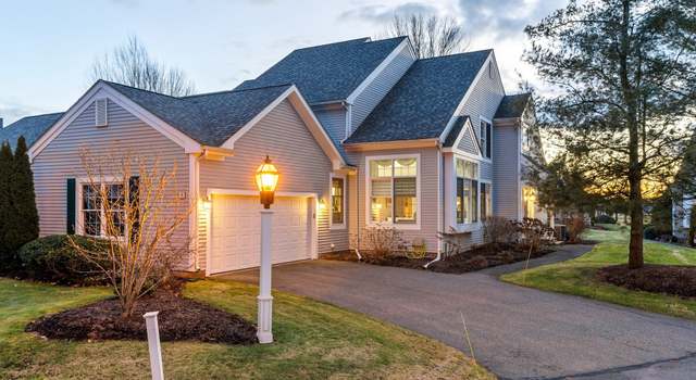 Photo of 4 Priorwood Gdns #4, Cromwell, CT 06416