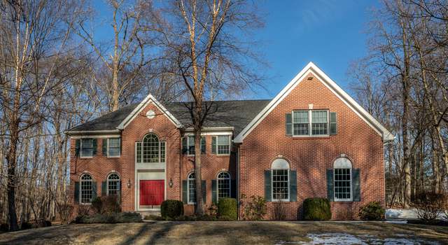 Photo of 3 Shelter Cove Rd, Sherman, CT 06784
