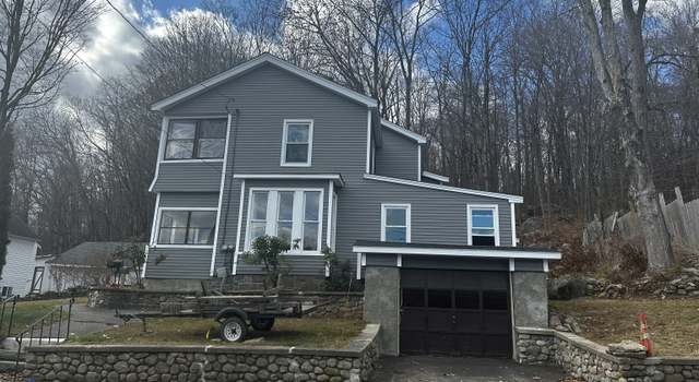 Photo of 77 Hubbard St, Winchester, CT 06098