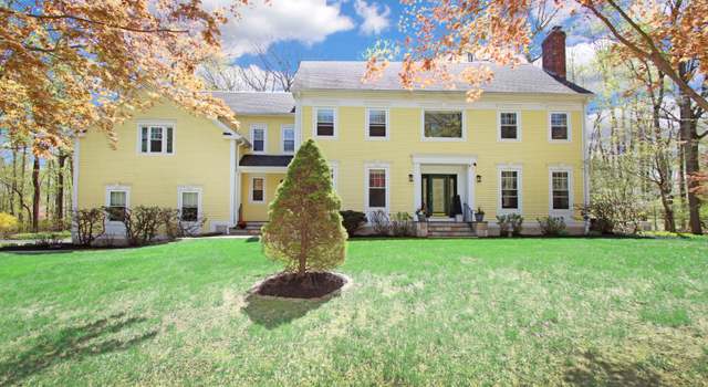 Photo of 56 Grouse Ln, Woodbridge, CT 06525