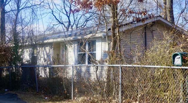 Photo of 126 Parkside Dr, New Haven, CT 06515