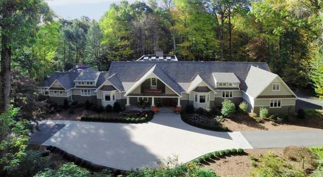 Photo of 98 Beecher Rd, Woodbridge, CT 06525