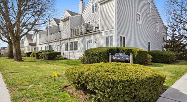 Photo of 16 Cove Ave Apt 1B, Norwalk, CT 06855