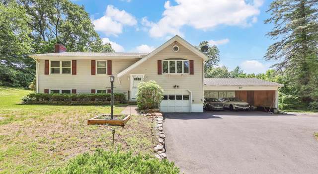 Photo of 640 Lydall St, Manchester, CT 06042