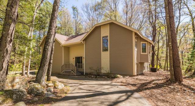 Photo of 9 Stonehedge Way, Granby, CT 06060